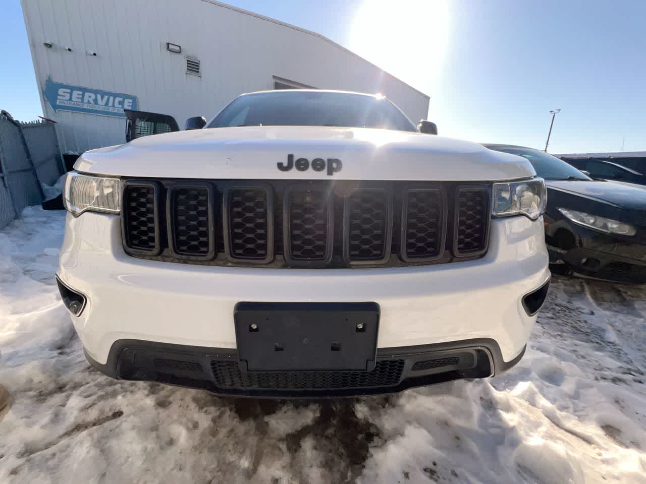 Thumbnail: 2020 Jeep Grand Cherokee - 29