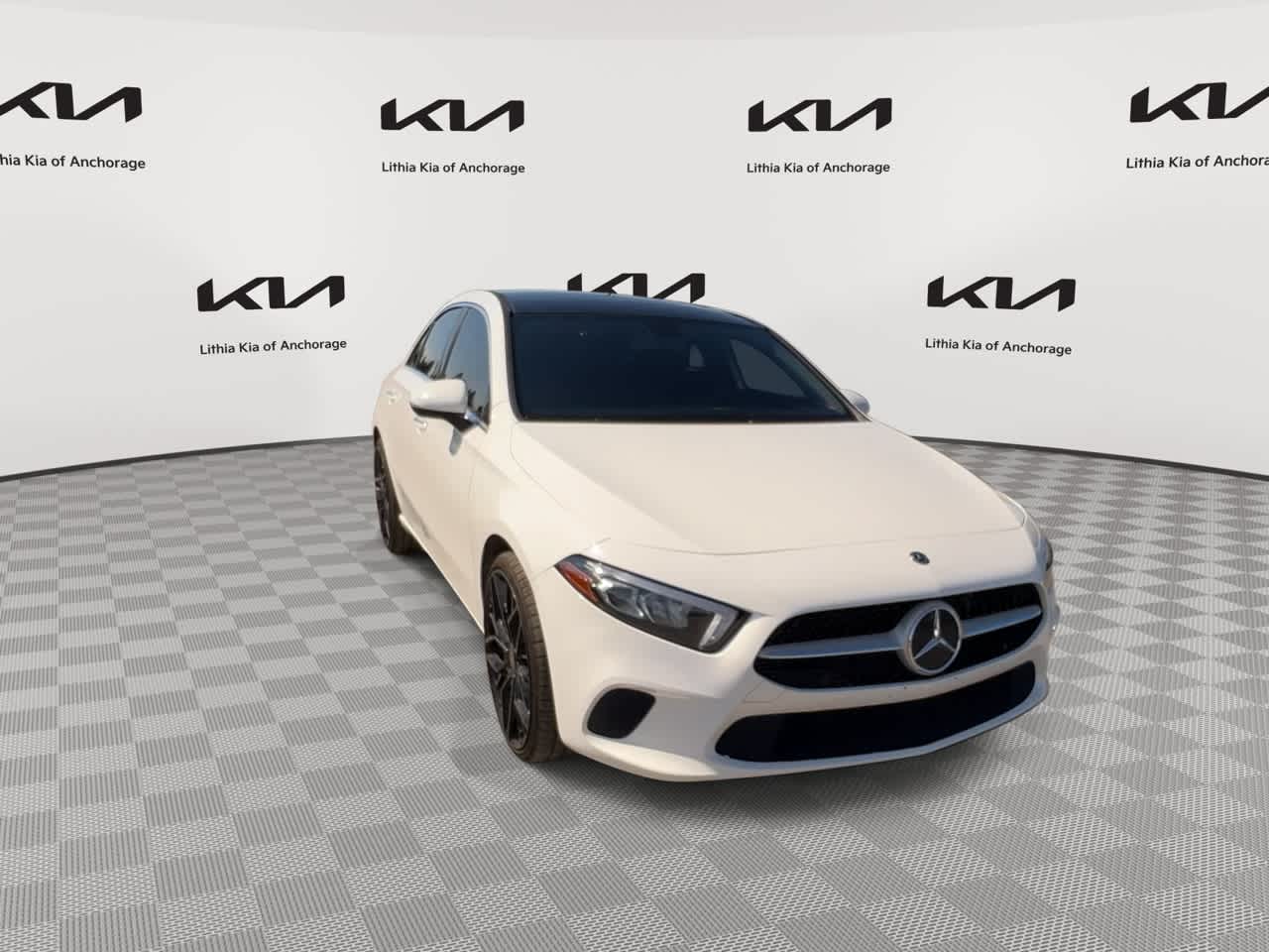 Thumbnail: 2019 Mercedes-Benz A-Class - 3
