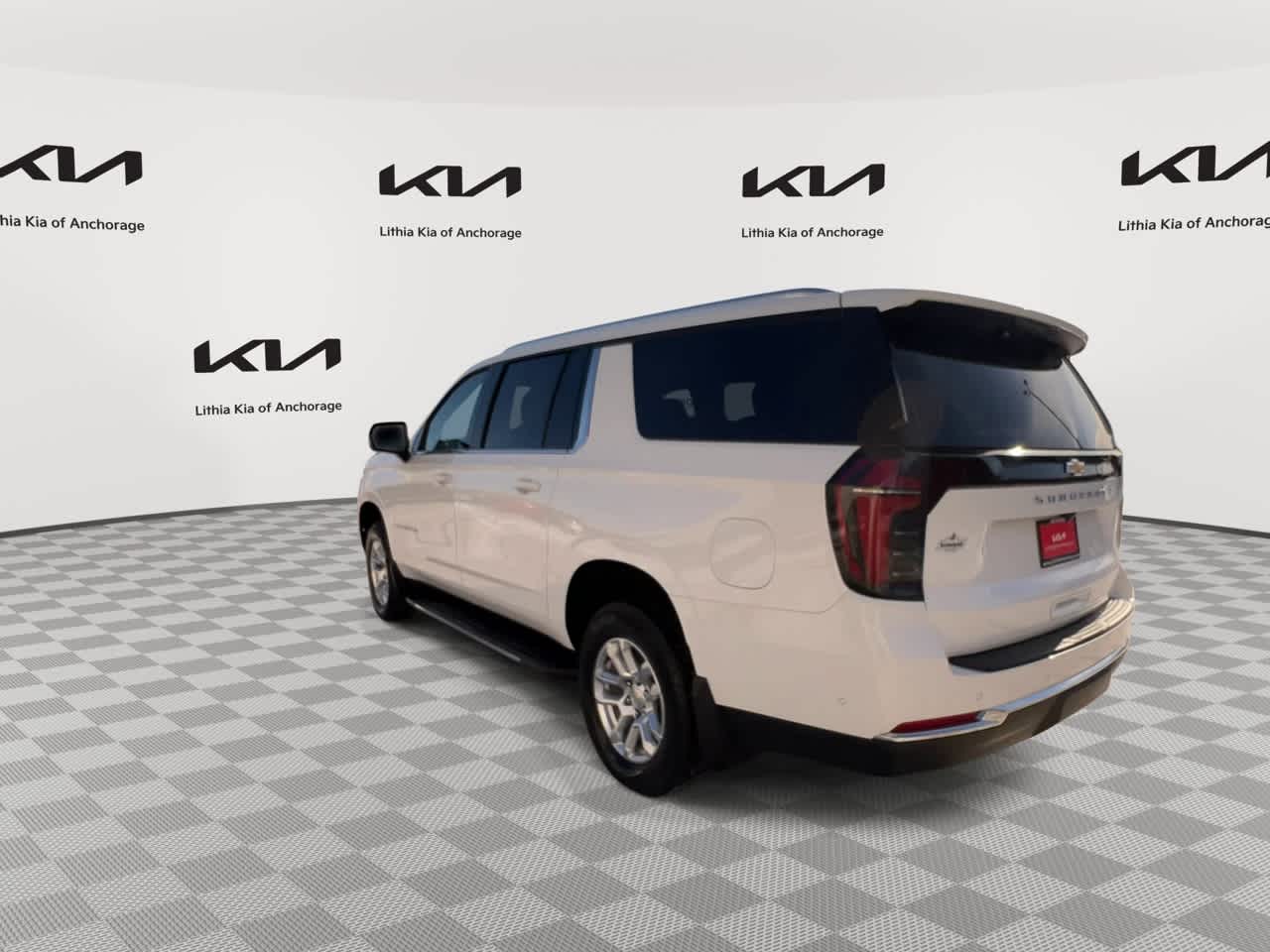Thumbnail: 2025 Chevrolet Suburban - 7