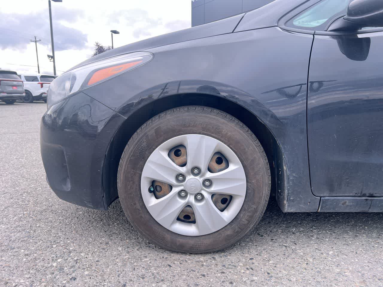 Thumbnail: 2018 Kia Forte - 11