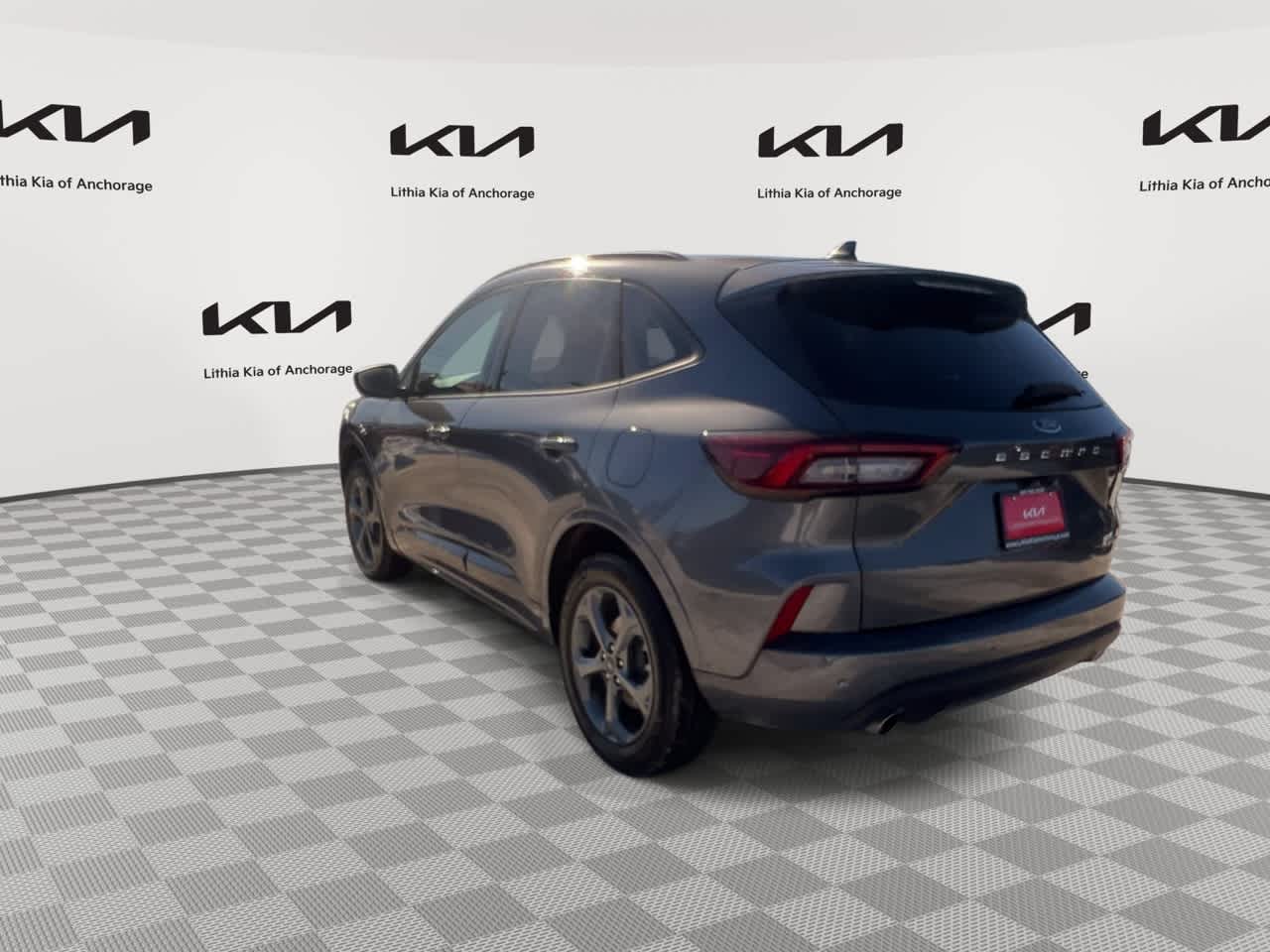 Thumbnail: 2023 Ford Escape - 7