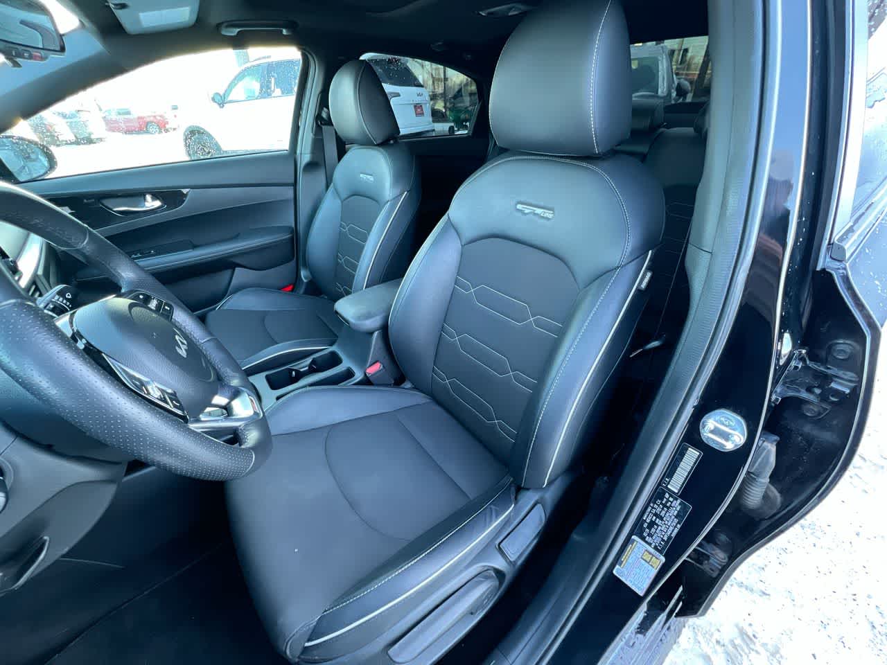 Thumbnail: 2024 Kia Forte - 11