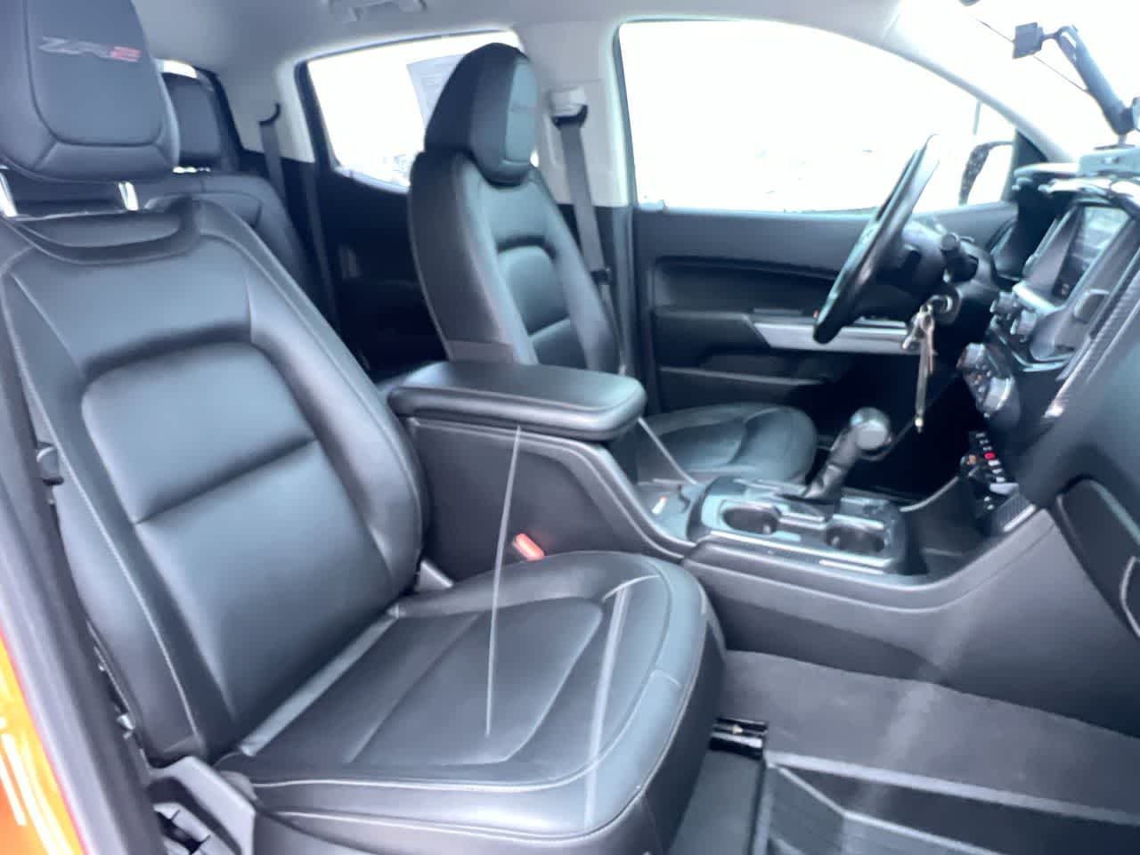 Thumbnail: 2020 Chevrolet Colorado - 28