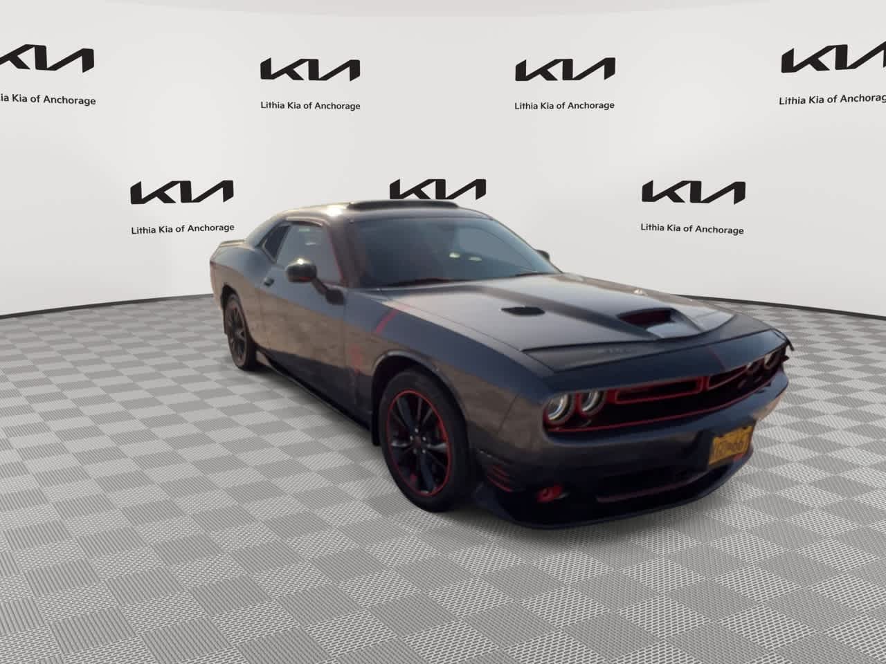 Thumbnail: 2020 Dodge Challenger - 3