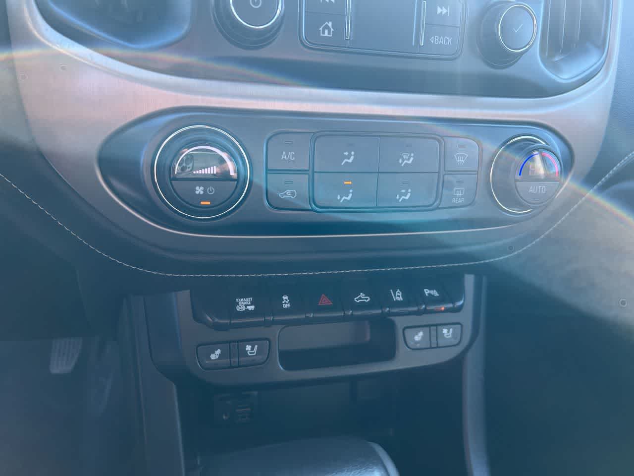 Thumbnail: 2019 GMC Canyon - 19