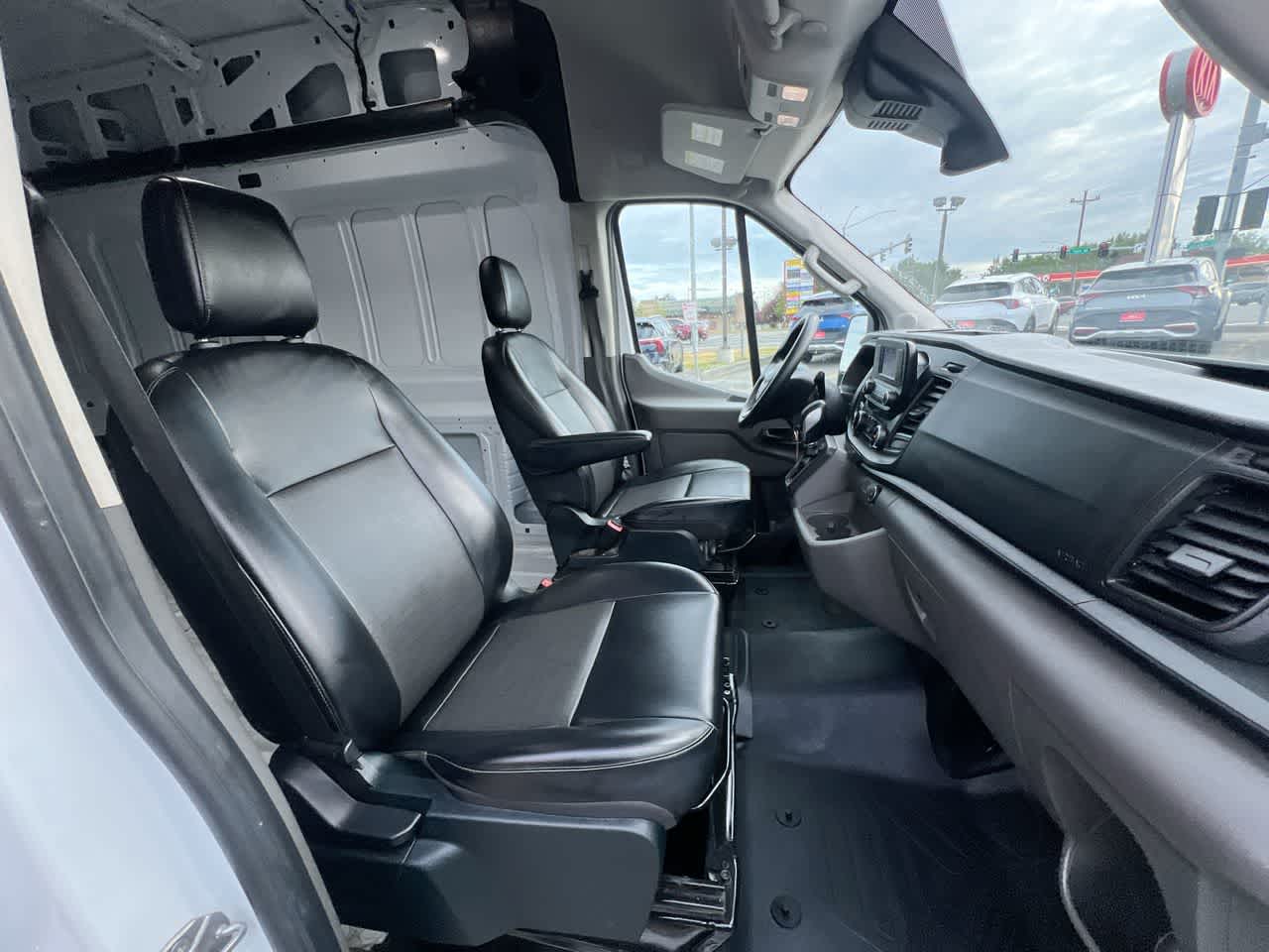 Thumbnail: 2023 Ford Transit Series - 28