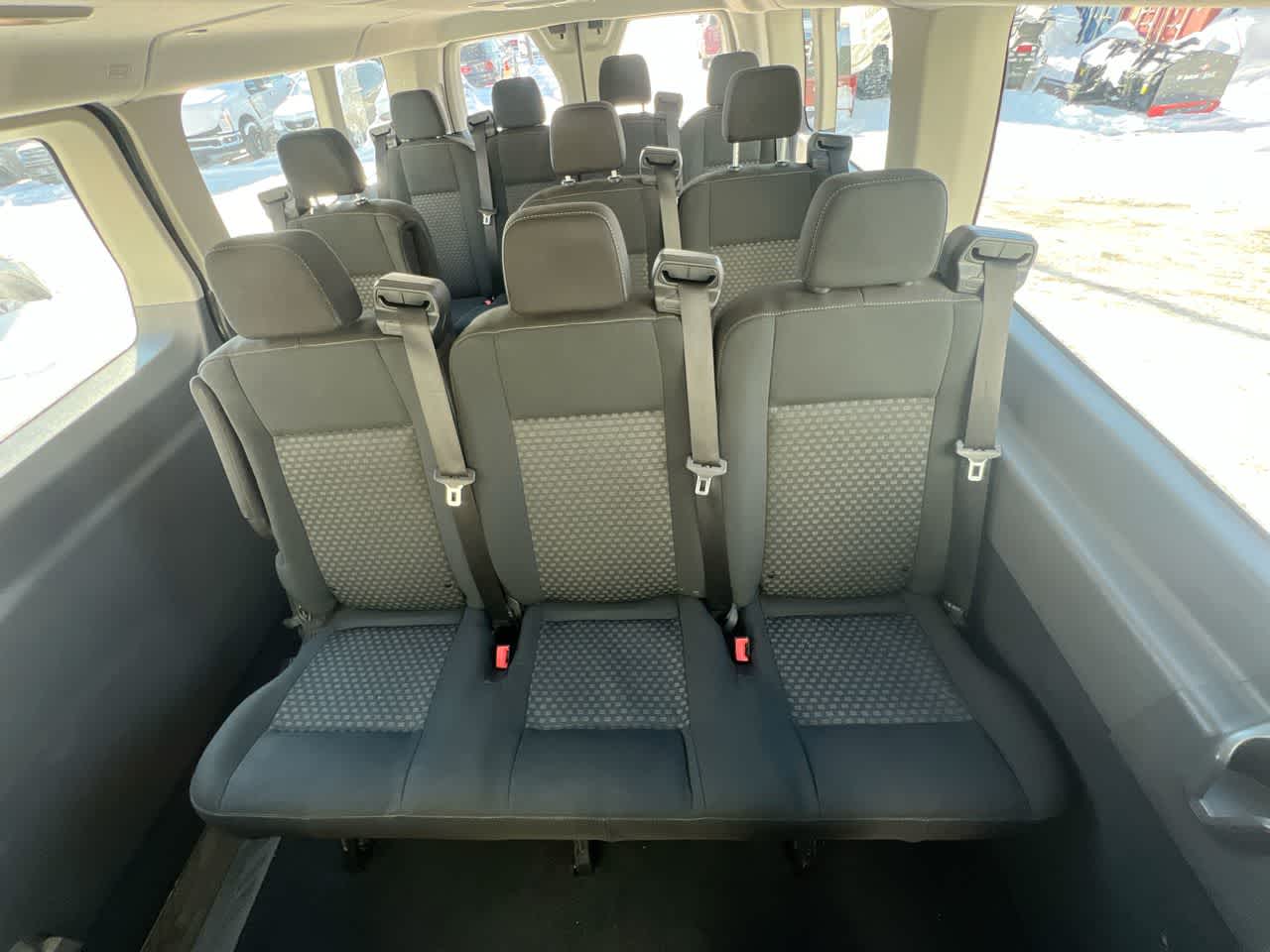 Thumbnail: 2023 Ford Econoline - 23