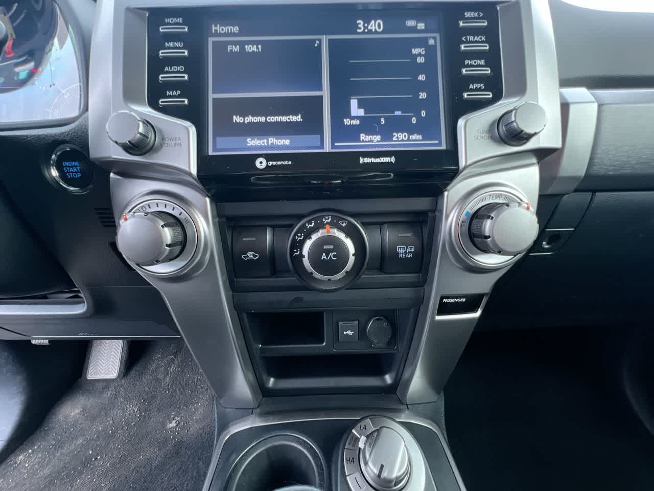 Thumbnail: 2024 Toyota 4Runner - 19