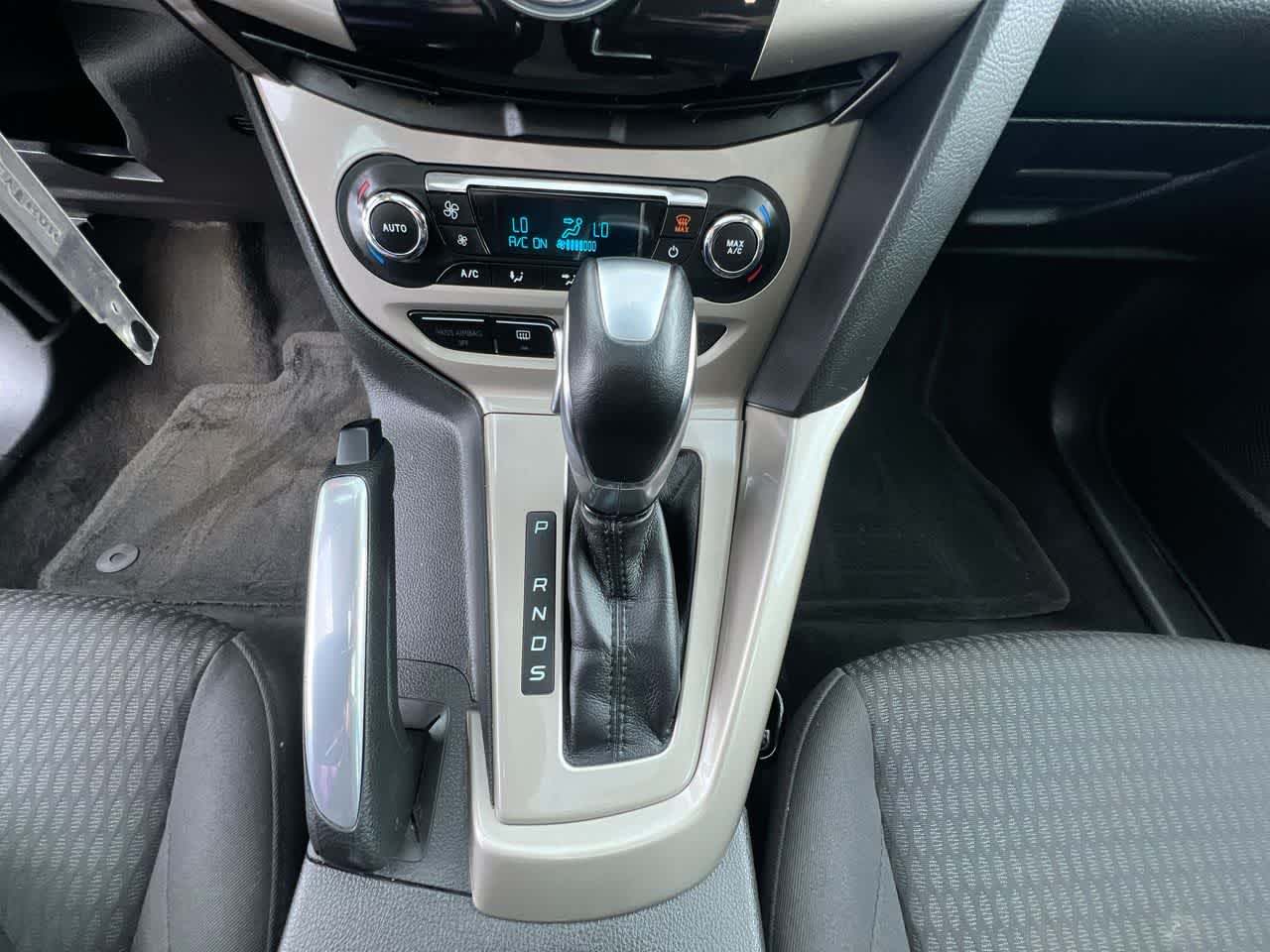 Thumbnail: 2012 Ford Focus - 20