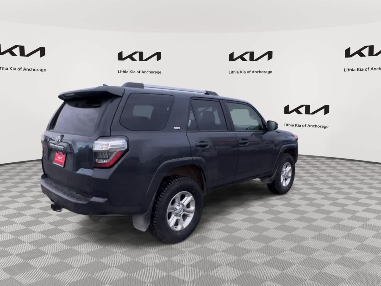 Thumbnail: 2024 Toyota 4Runner - 8
