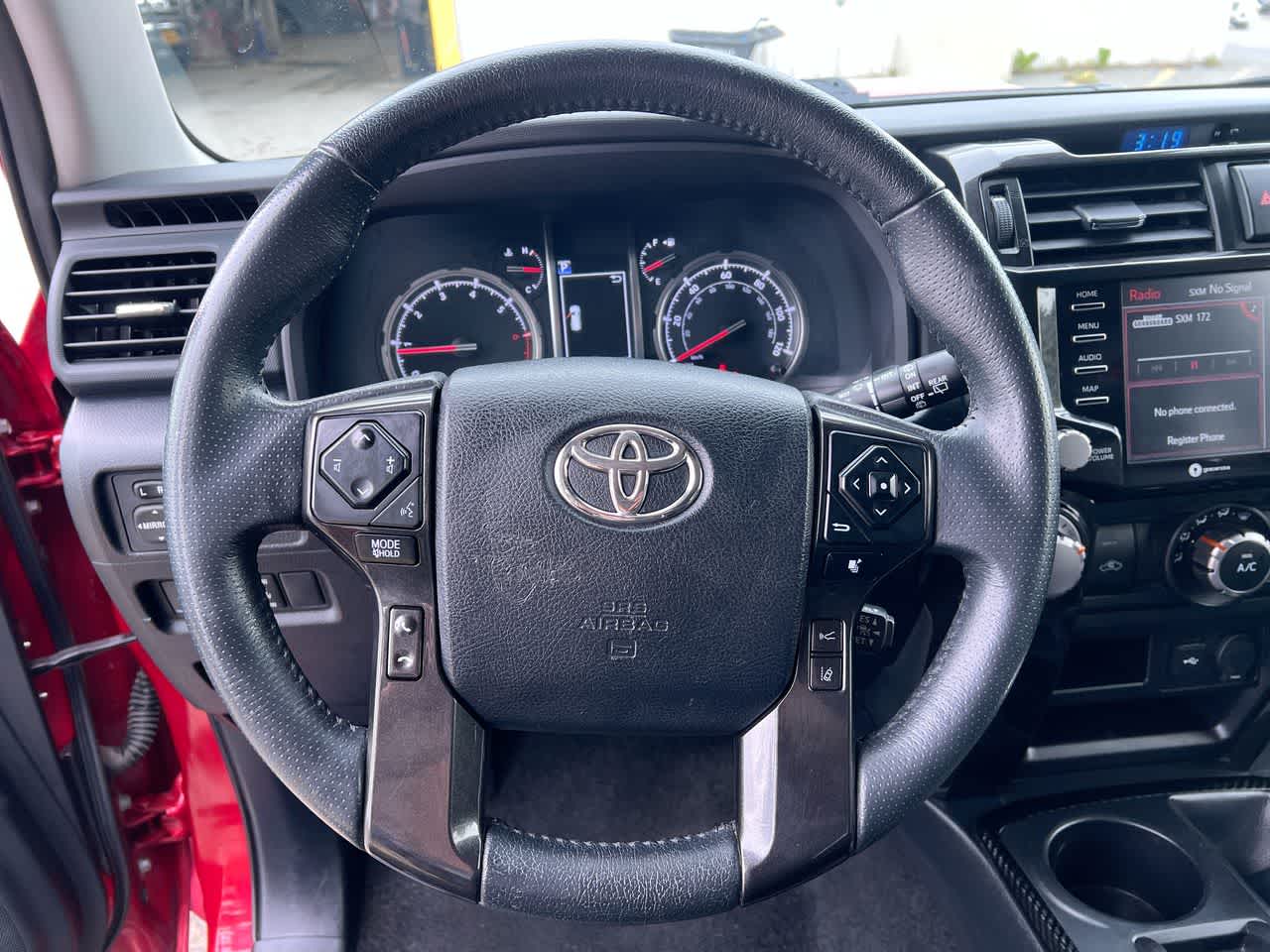 Thumbnail: 2021 Toyota 4Runner - 14