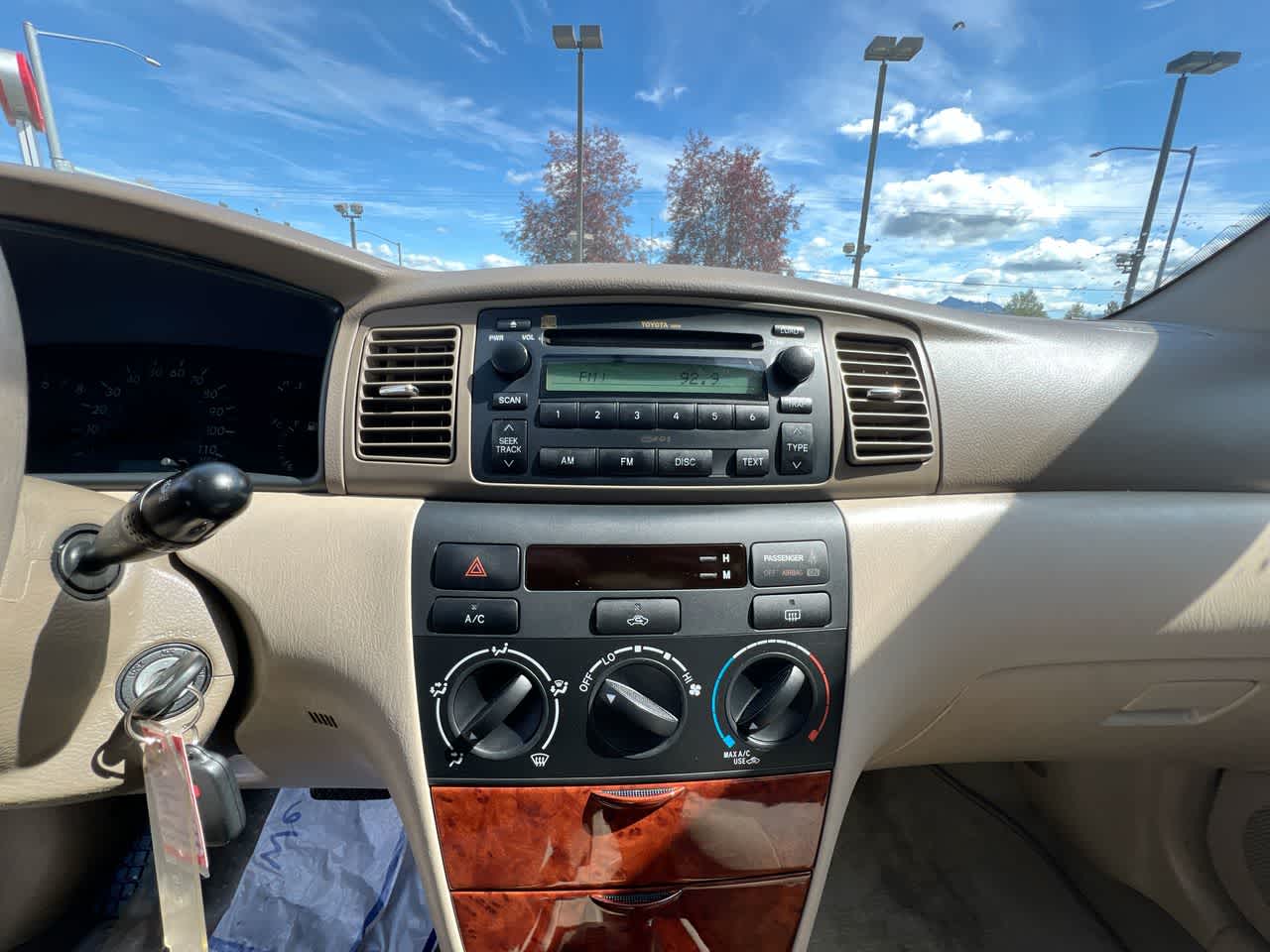 Thumbnail: 2005 Toyota Corolla - 16