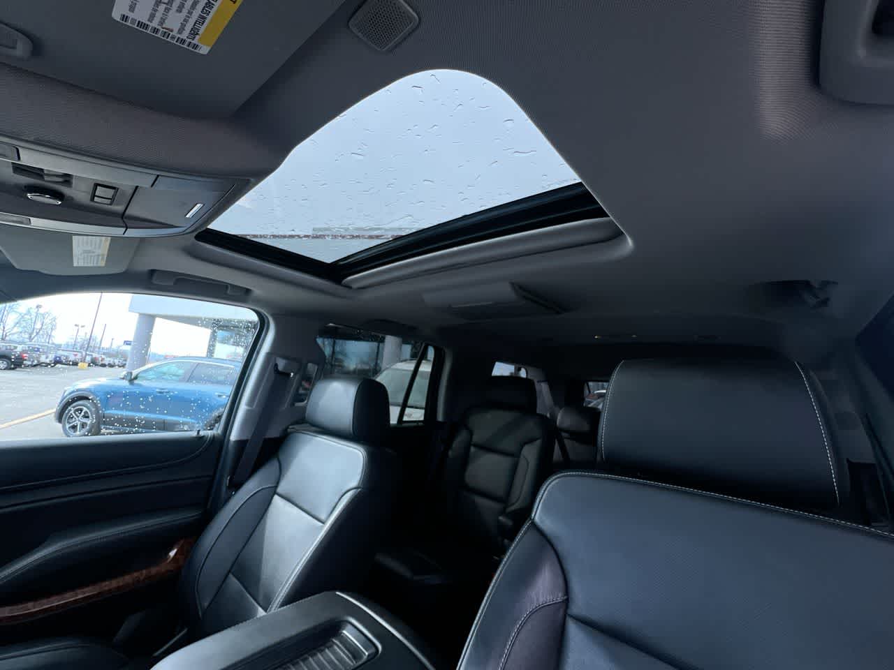 Thumbnail: 2017 Chevrolet Tahoe - 22