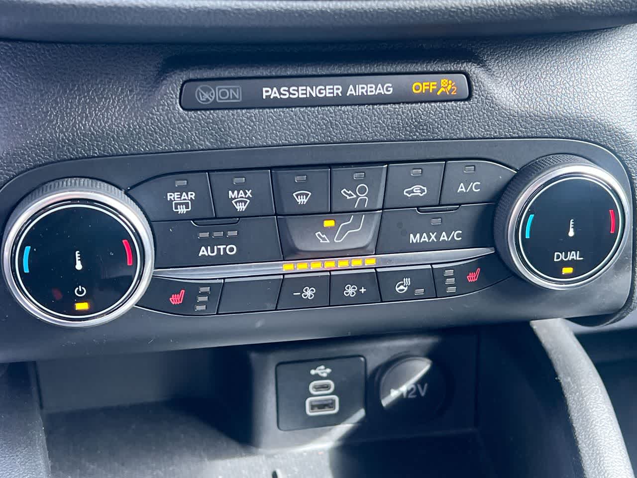 Thumbnail: 2024 Ford Escape - 19