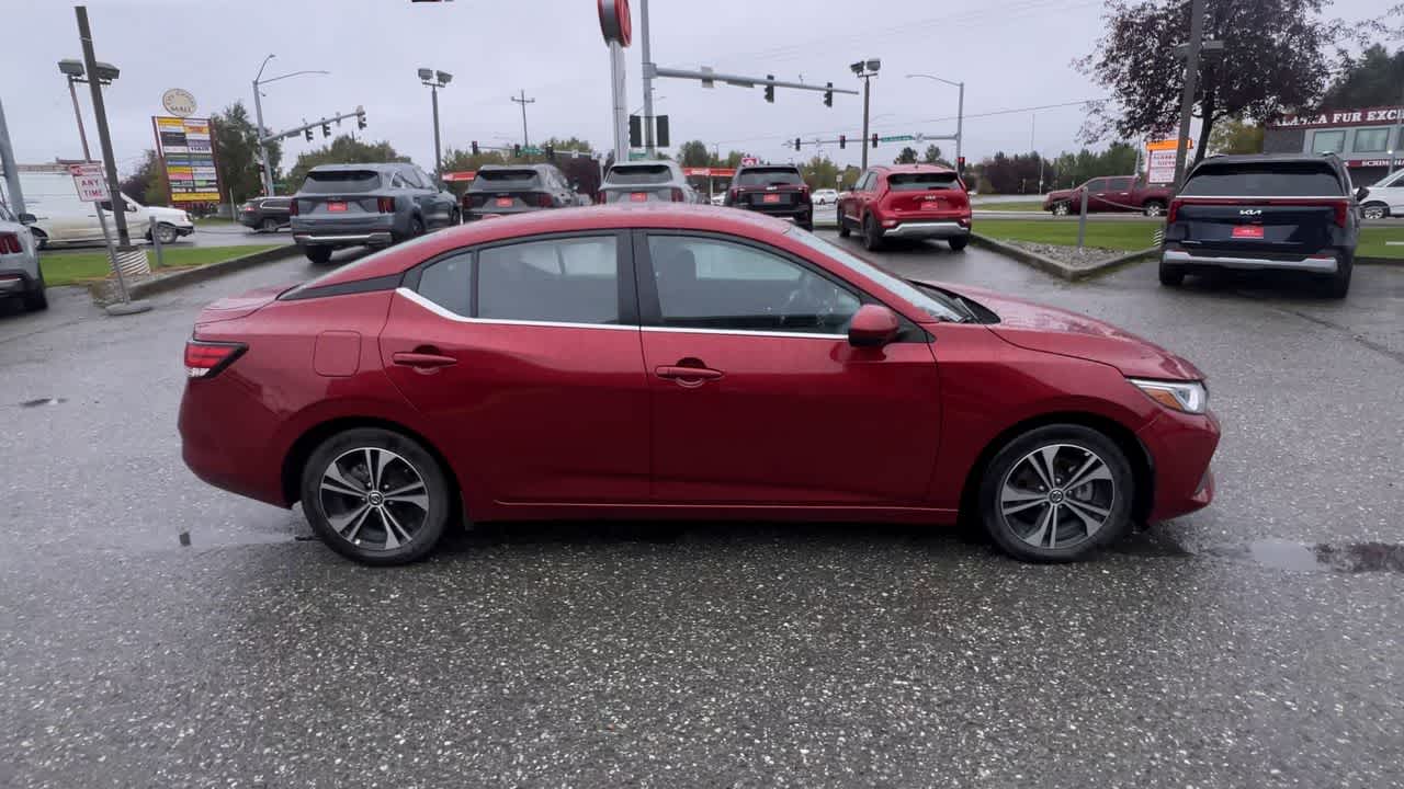Thumbnail: 2022 Nissan Sentra - 9