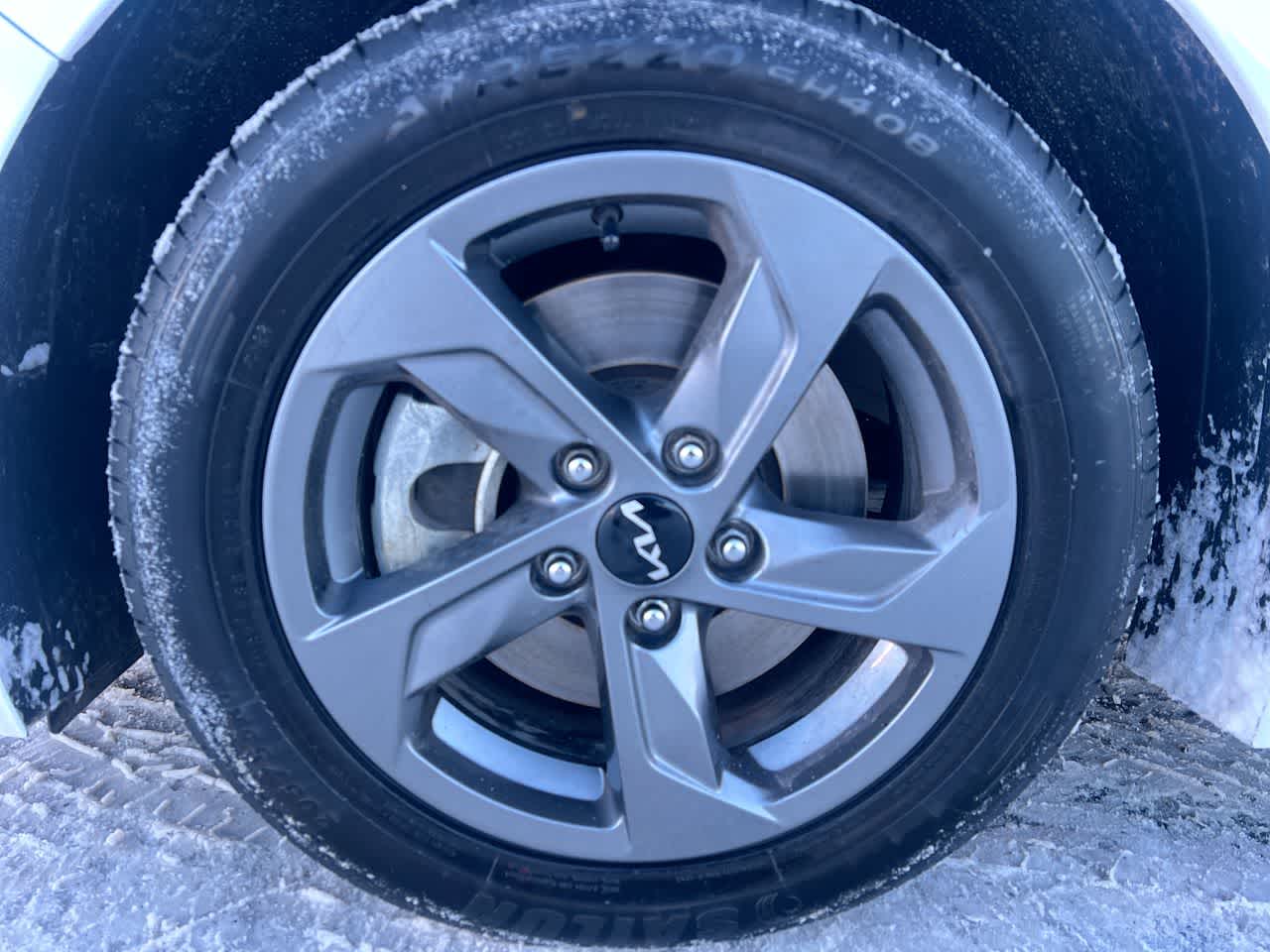 Thumbnail: 2023 Kia K5 - 10