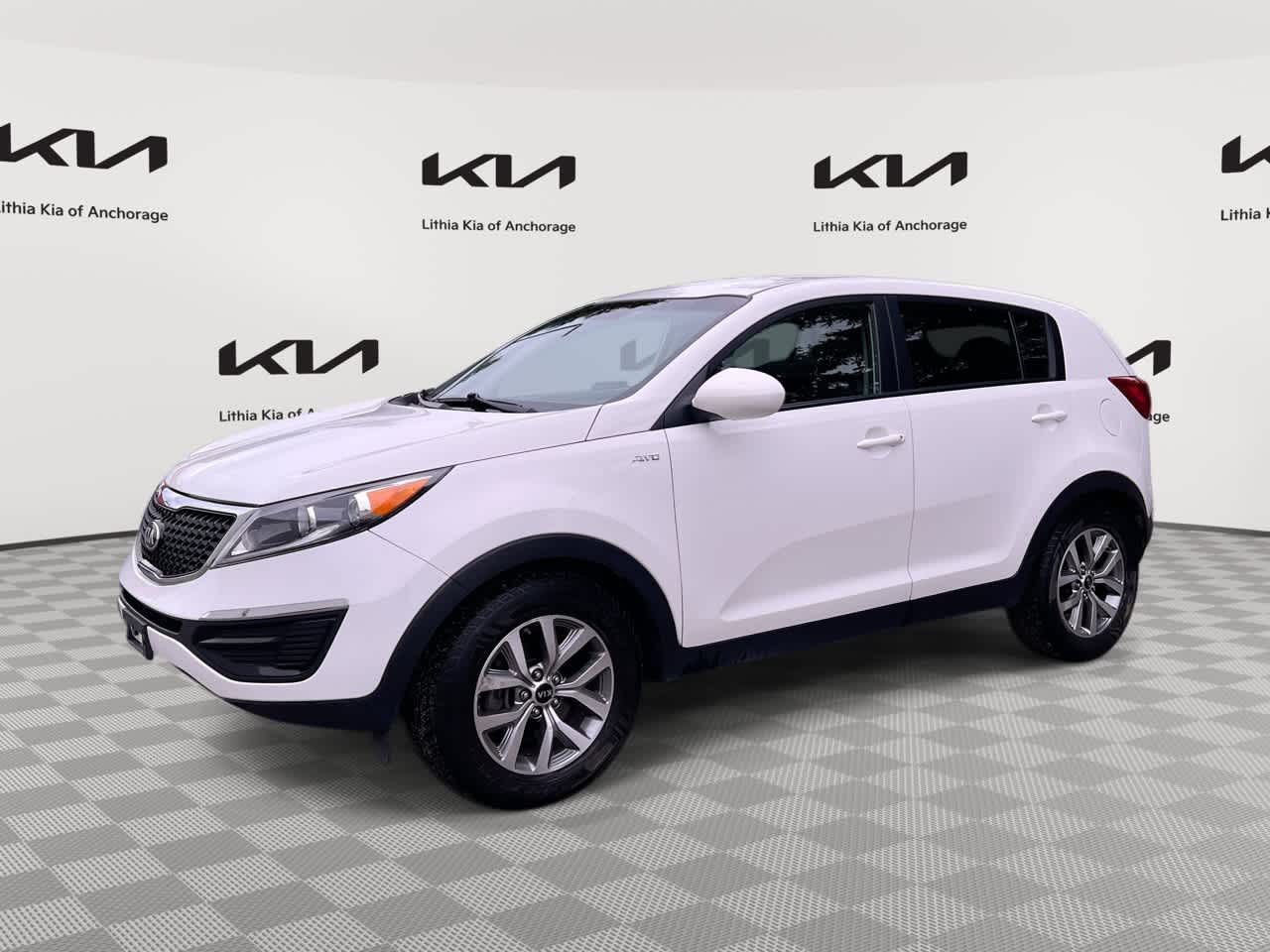 Thumbnail: 2016 Kia Sportage - 1