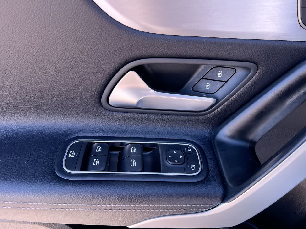 Thumbnail: 2019 Mercedes-Benz A-Class - 13