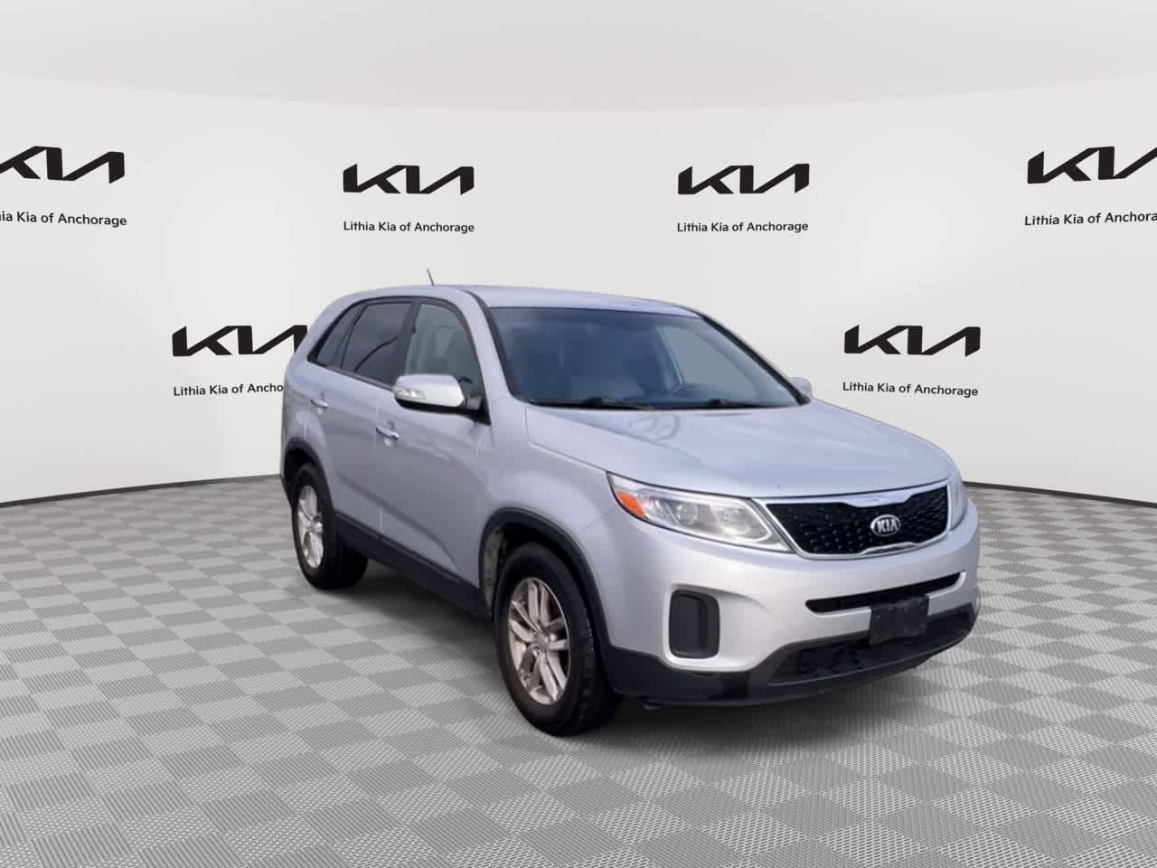 Thumbnail: 2015 Kia Sorento - 2