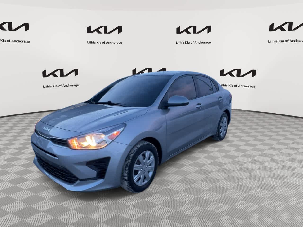 Thumbnail: 2023 Kia Rio - 4