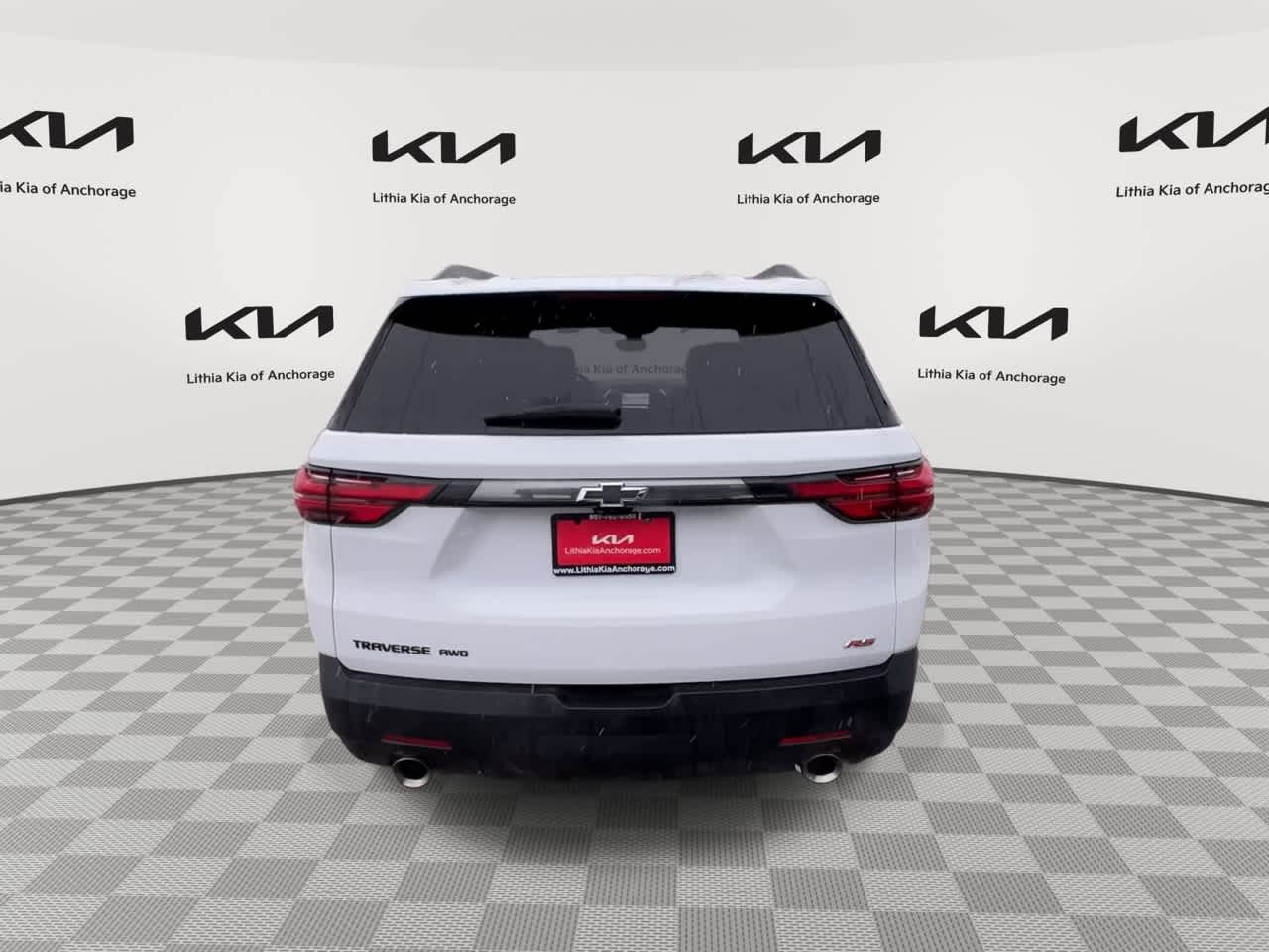 Thumbnail: 2023 Chevrolet Traverse - 7