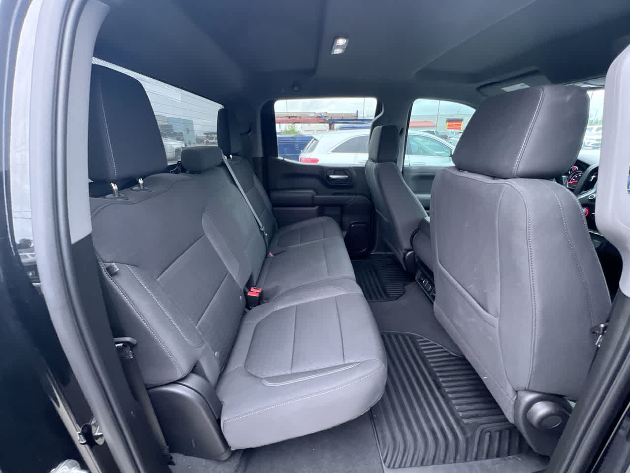 Thumbnail: 2021 Chevrolet Silverado 1500 - 24