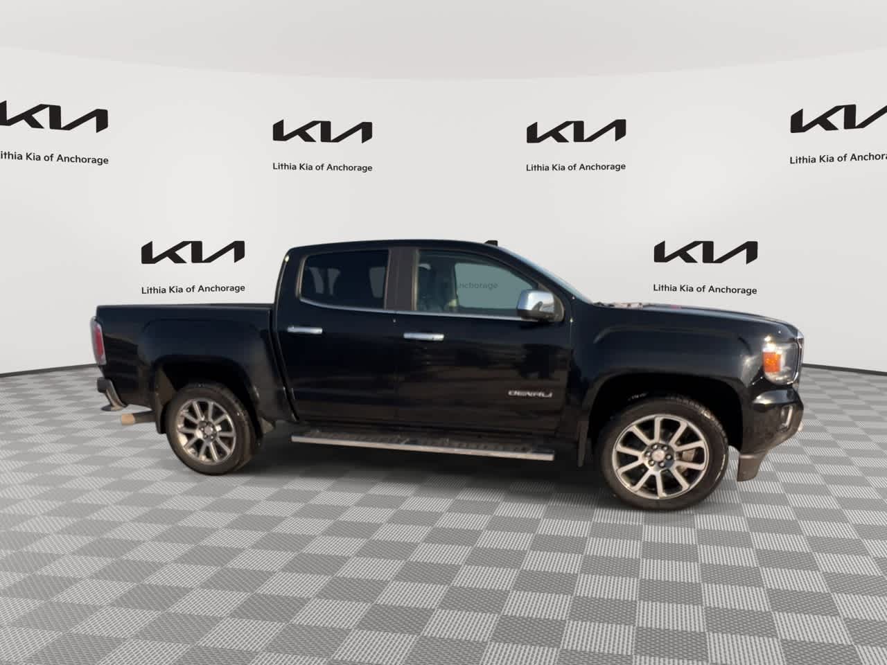 Thumbnail: 2019 GMC Canyon - 2