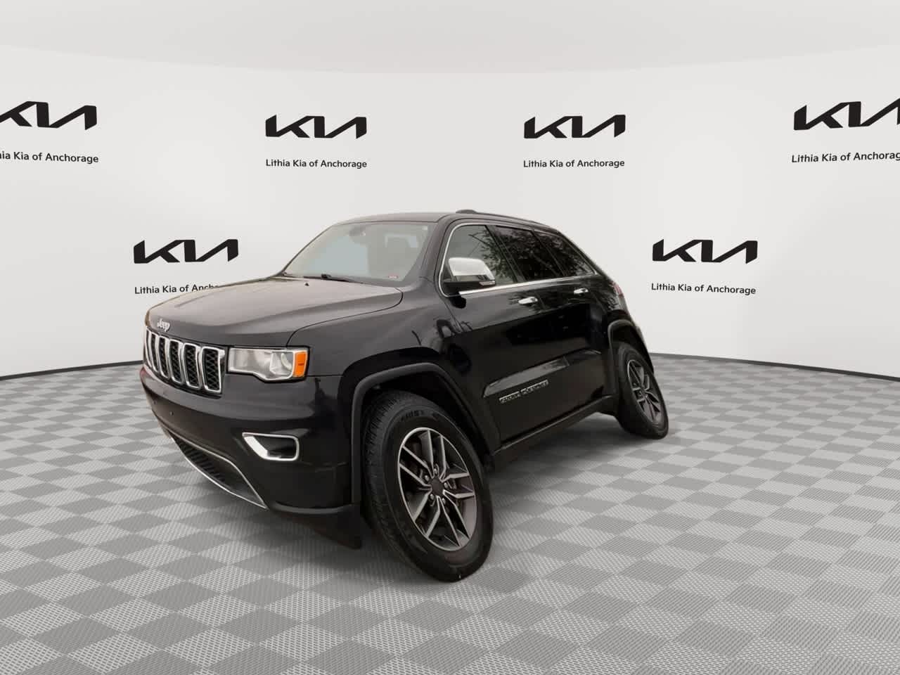 Thumbnail: 2019 Jeep Grand Cherokee - 5