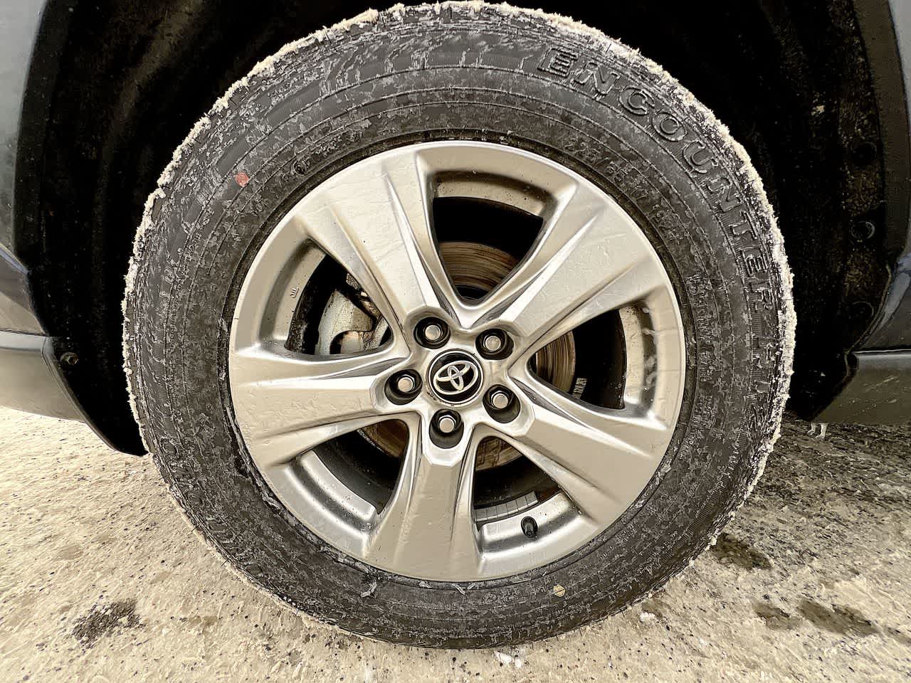 Thumbnail: 2024 Toyota RAV4 - 2