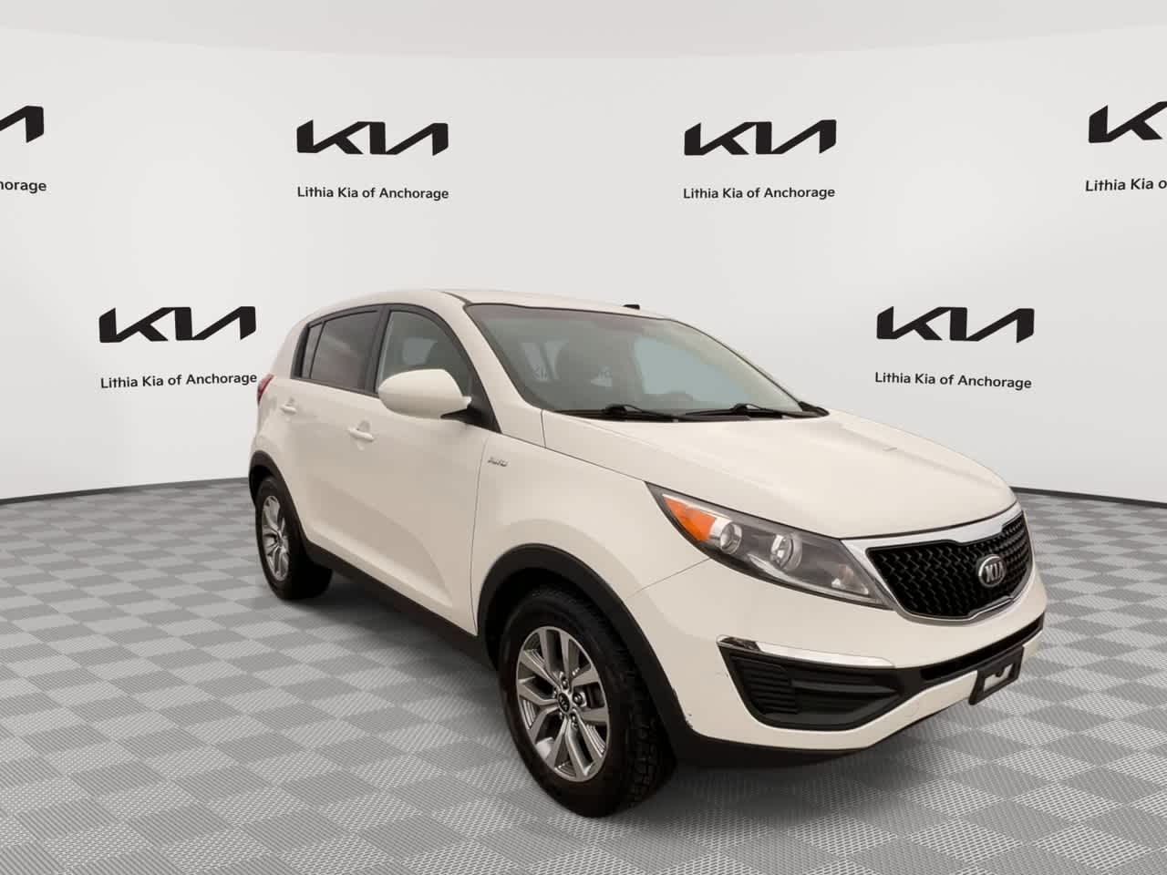 Thumbnail: 2016 Kia Sportage - 2