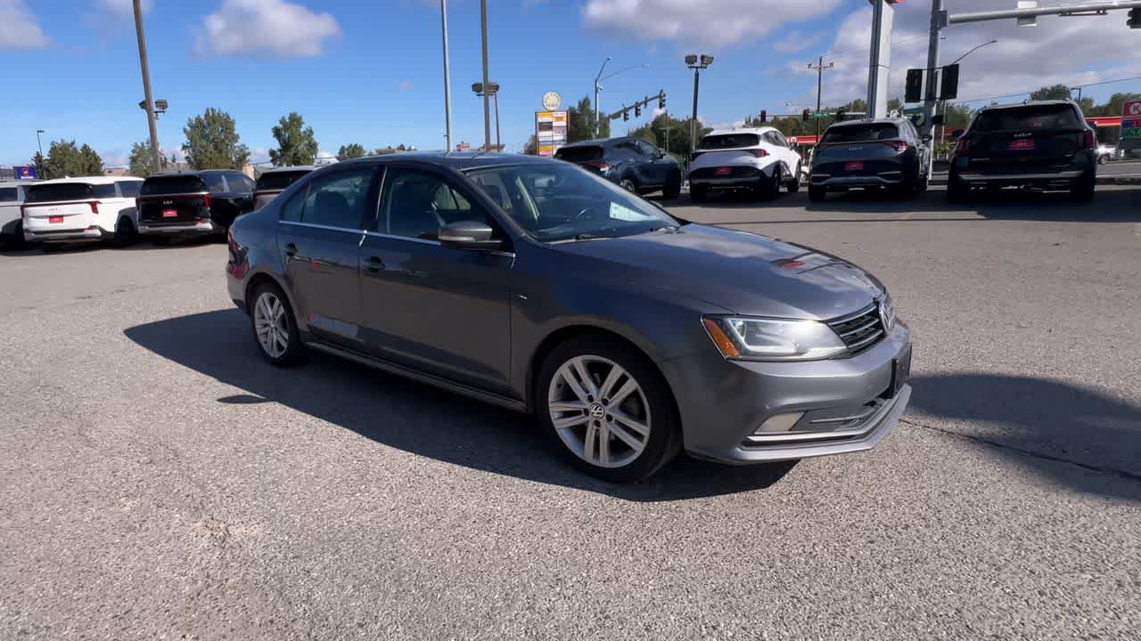 Thumbnail: 2015 Volkswagen Jetta - 2