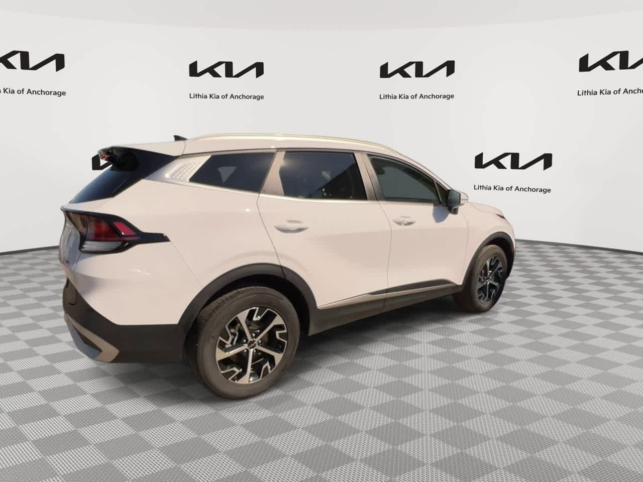 Thumbnail: 2025 Kia Sportage - 8