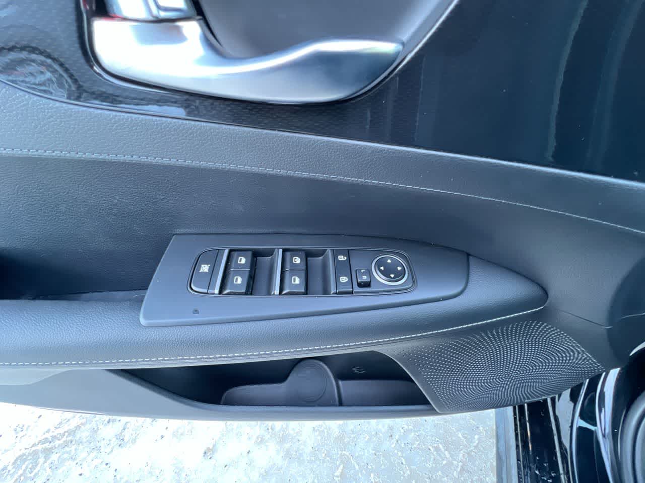 Thumbnail: 2024 Kia Forte - 13