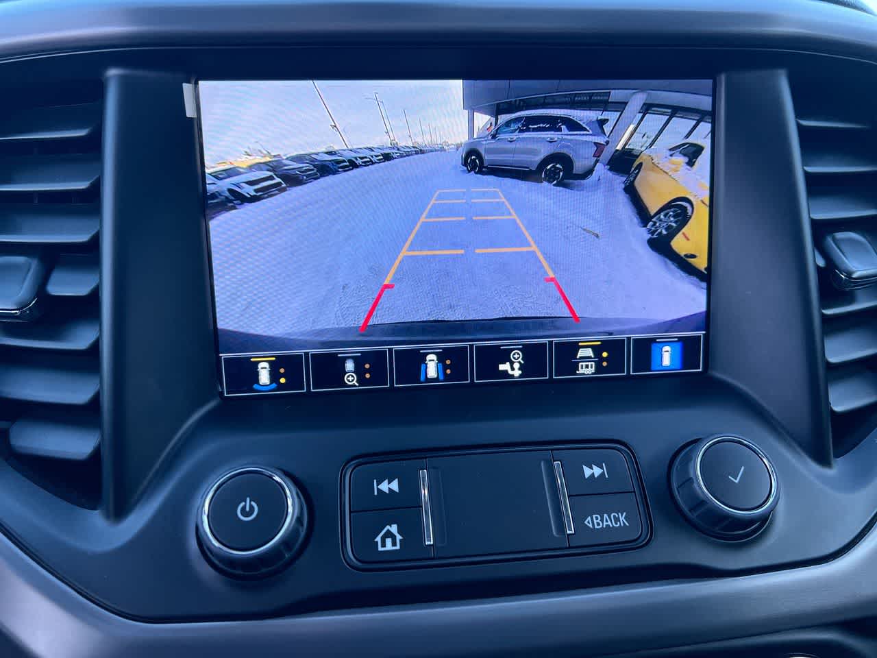 Thumbnail: 2023 GMC Acadia - 17