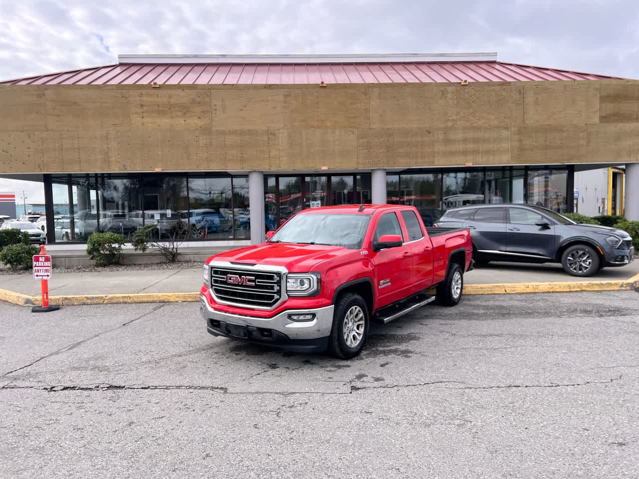 Thumbnail: 2016 GMC Sierra 1500 - 1