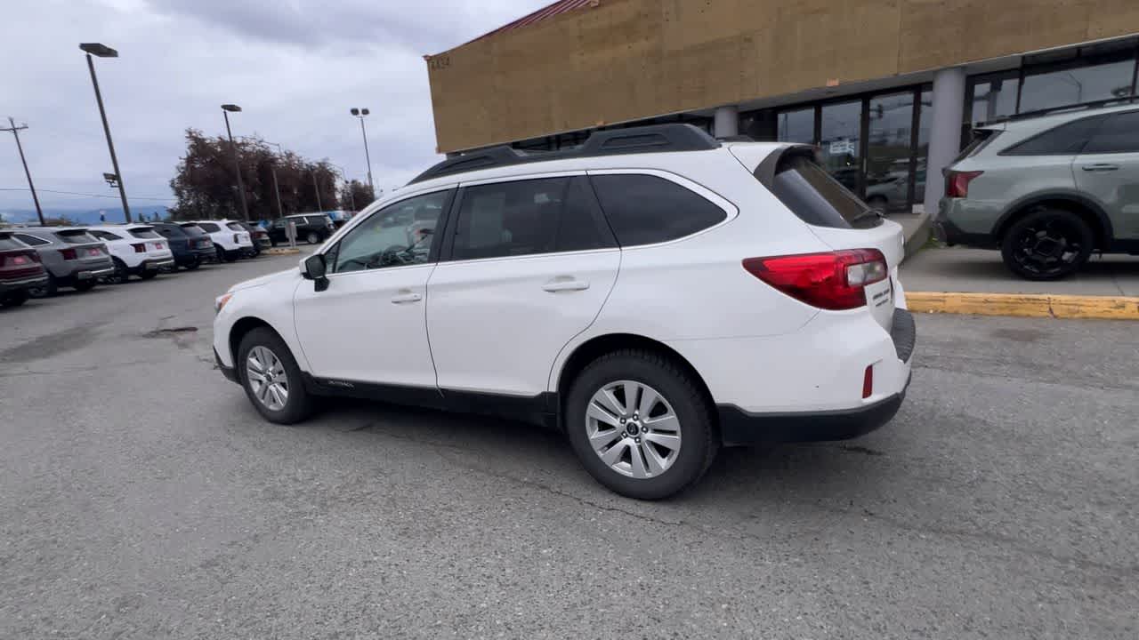 Thumbnail: 2015 Subaru Outback - 6