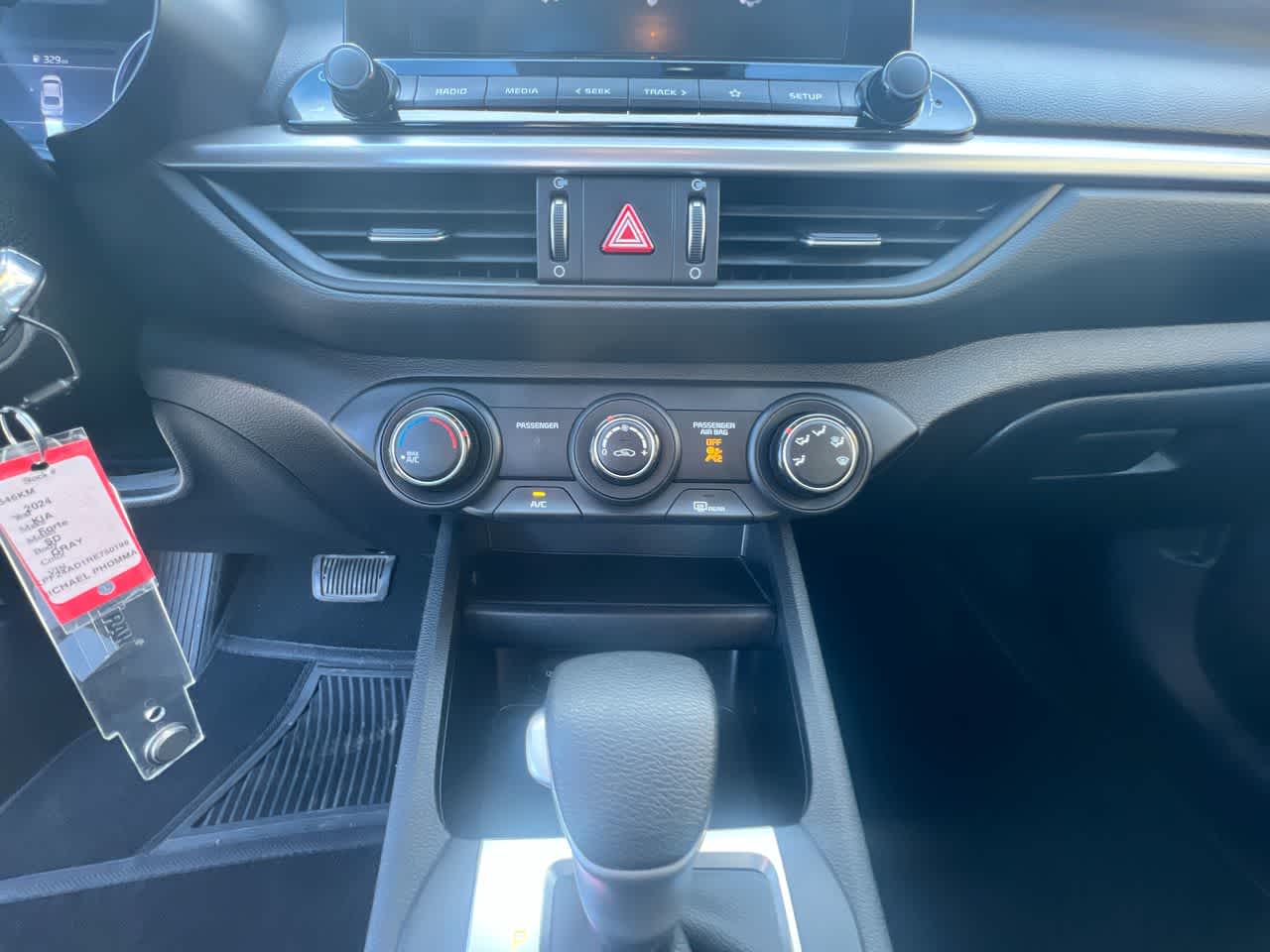 Thumbnail: 2024 Kia Forte - 19