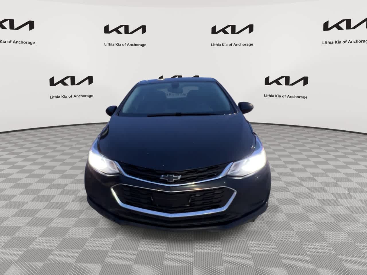 2018 Chevrolet Cruze LT photo 3