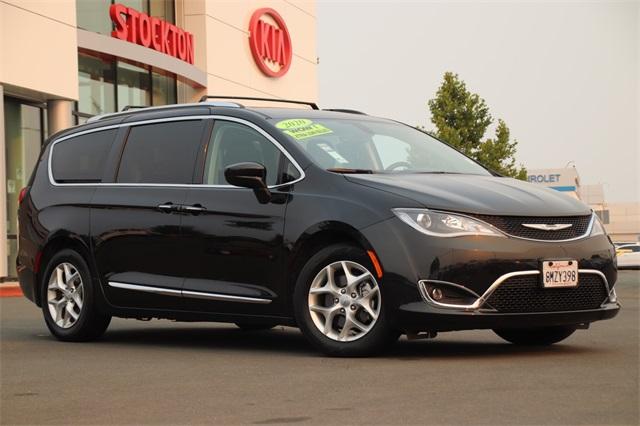 2020 chrysler pacifica 4dr touring fwd