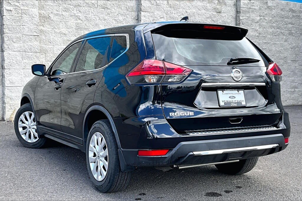 Used 2017 Nissan Rogue S SUV