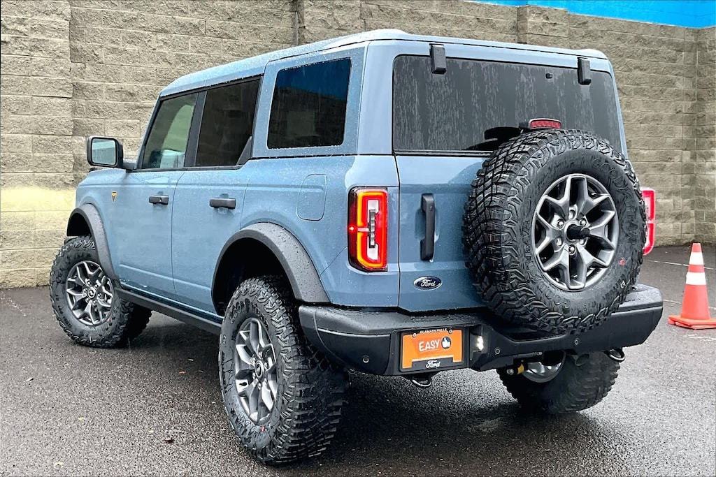 New 2025 Ford Bronco Badlands SUV