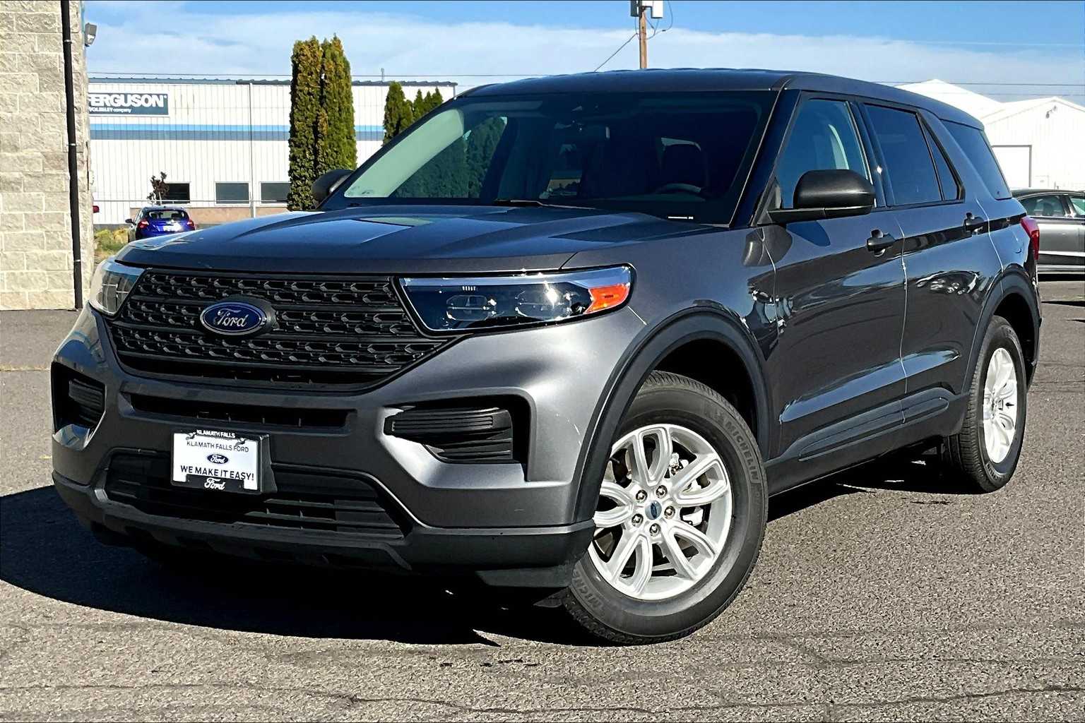 2021 Ford Explorer Base