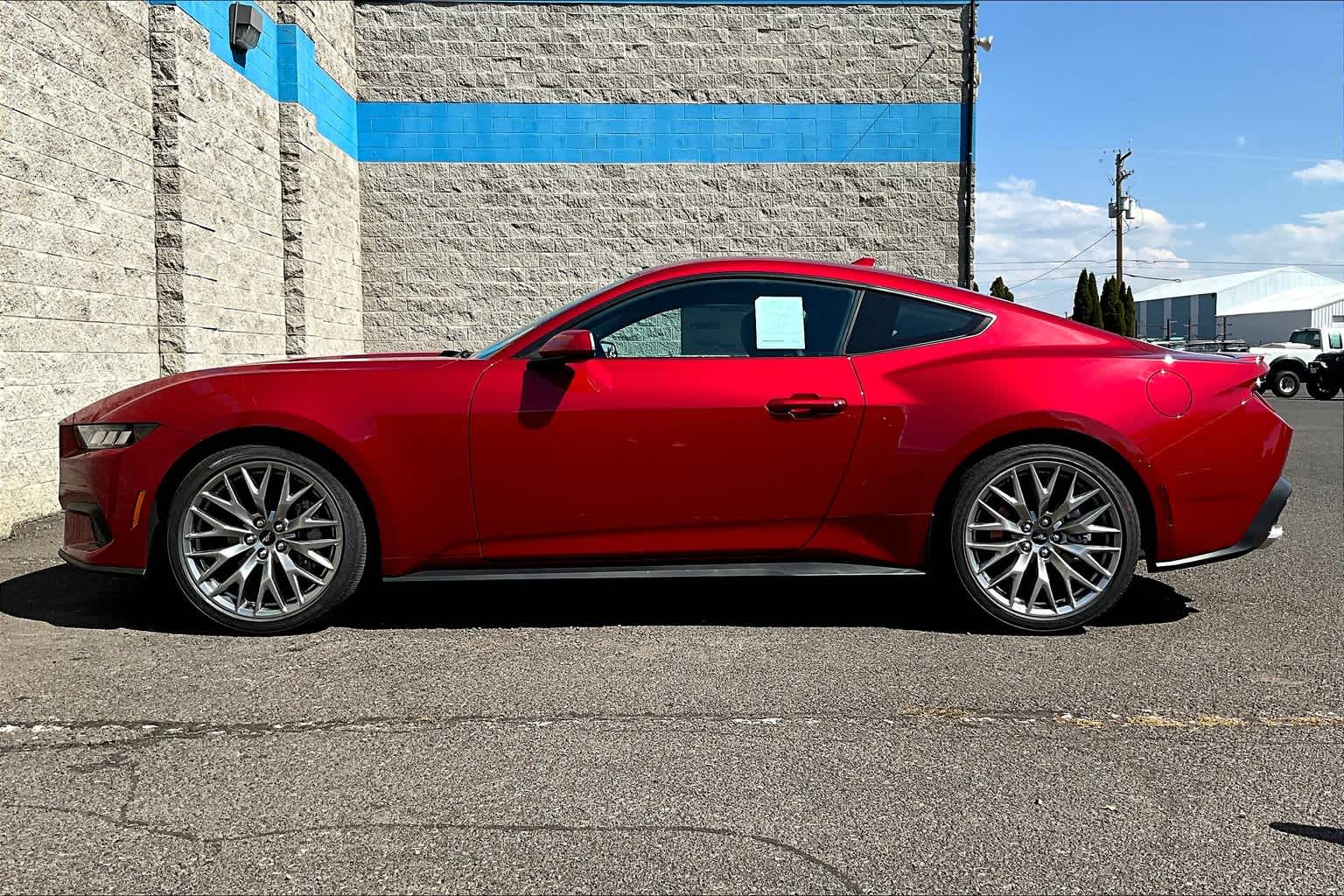 2024 Ford Mustang EcoBoost Premium photo 3