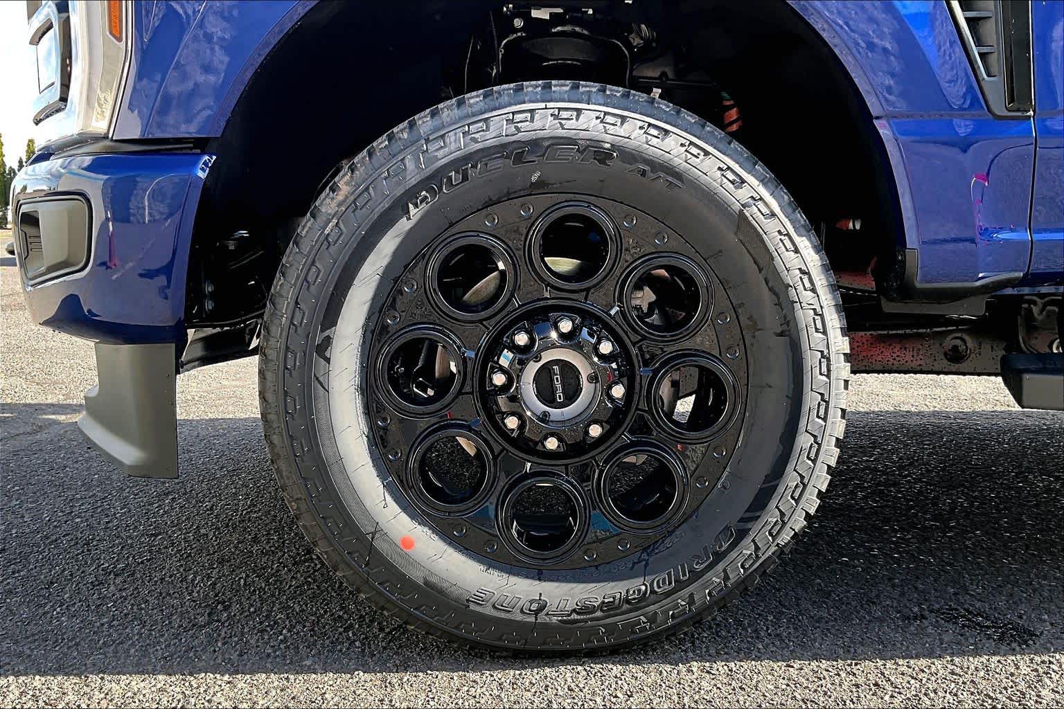 2026 Ford F-350 Super Duty XLT - Photo 8