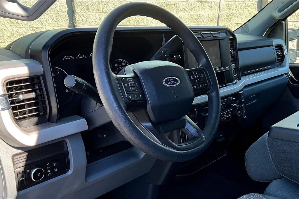 Used 2024 Ford F-250 XLT Truck Crew Cab