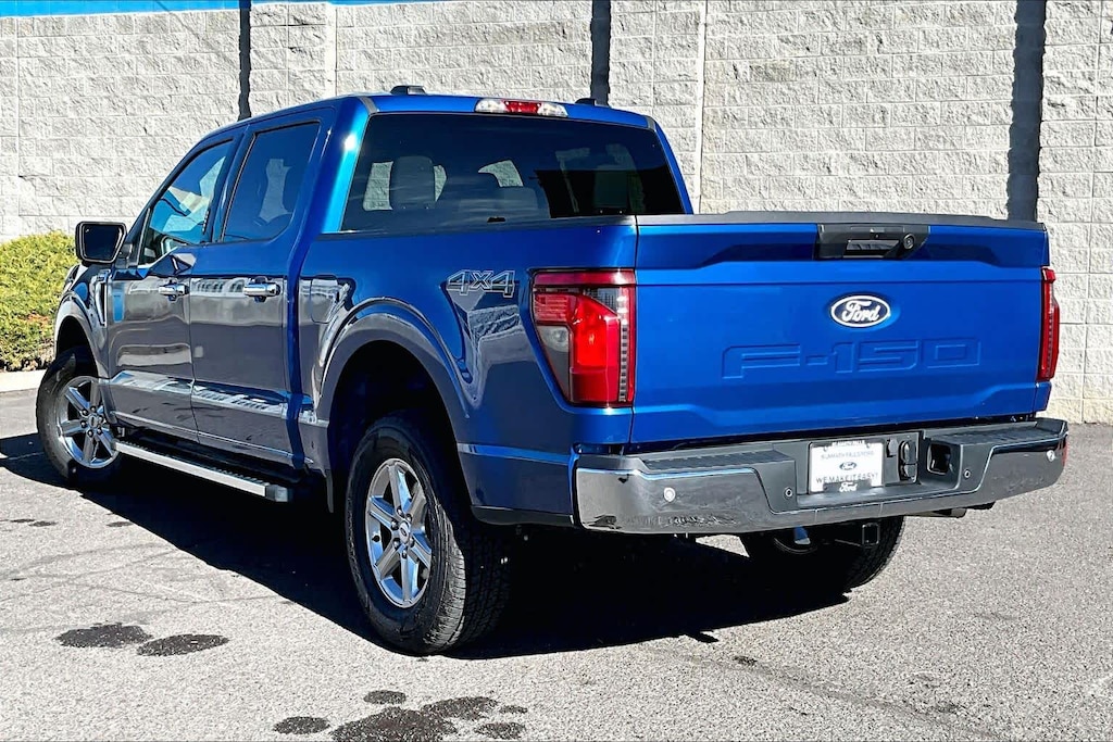 Used 2024 Ford F-150 XLT Truck SuperCrew Cab