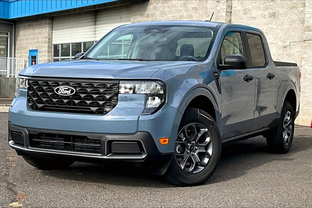 New 2025 Ford Maverick XLT Truck SuperCrew