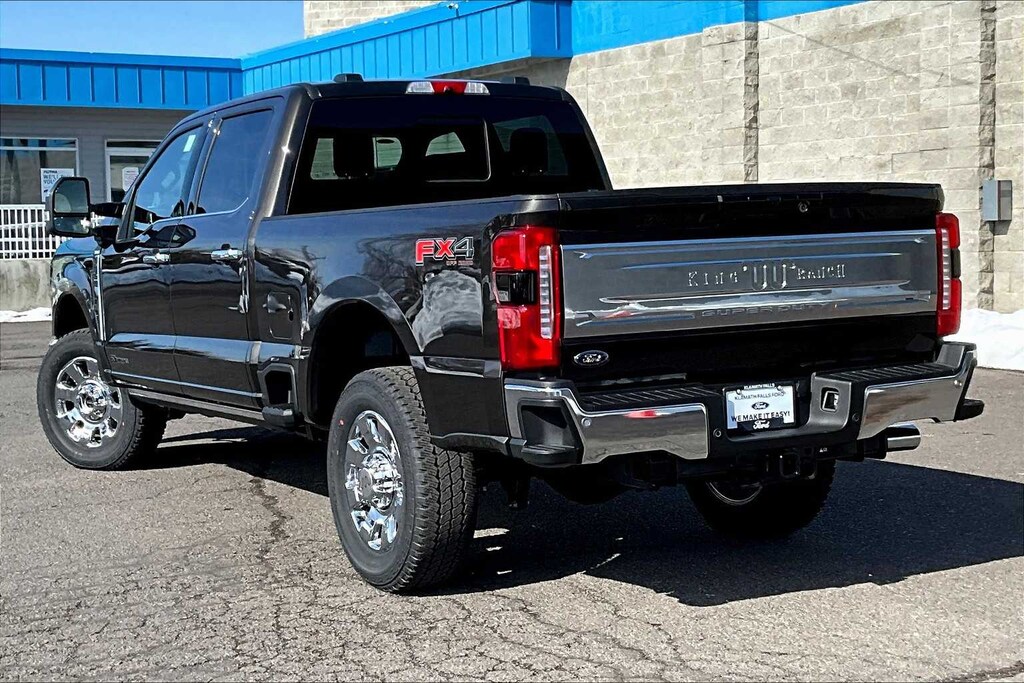 New 2025 Ford F350 Truck Crew Cab F350 King Ranch Darkened Bronze