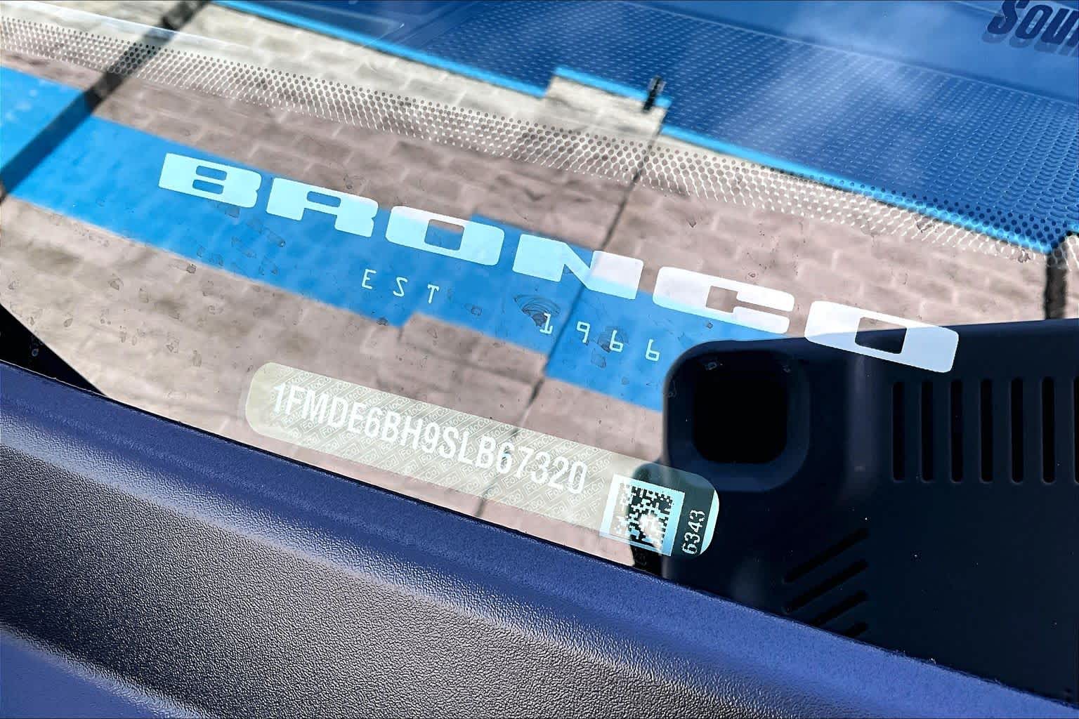2025 Ford Bronco 4-Door Base - Photo 6