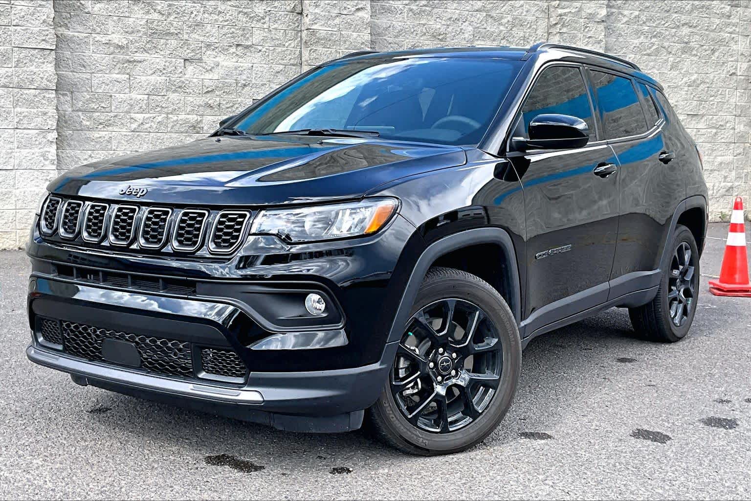2025 Jeep Compass Latitude 4X4's photo